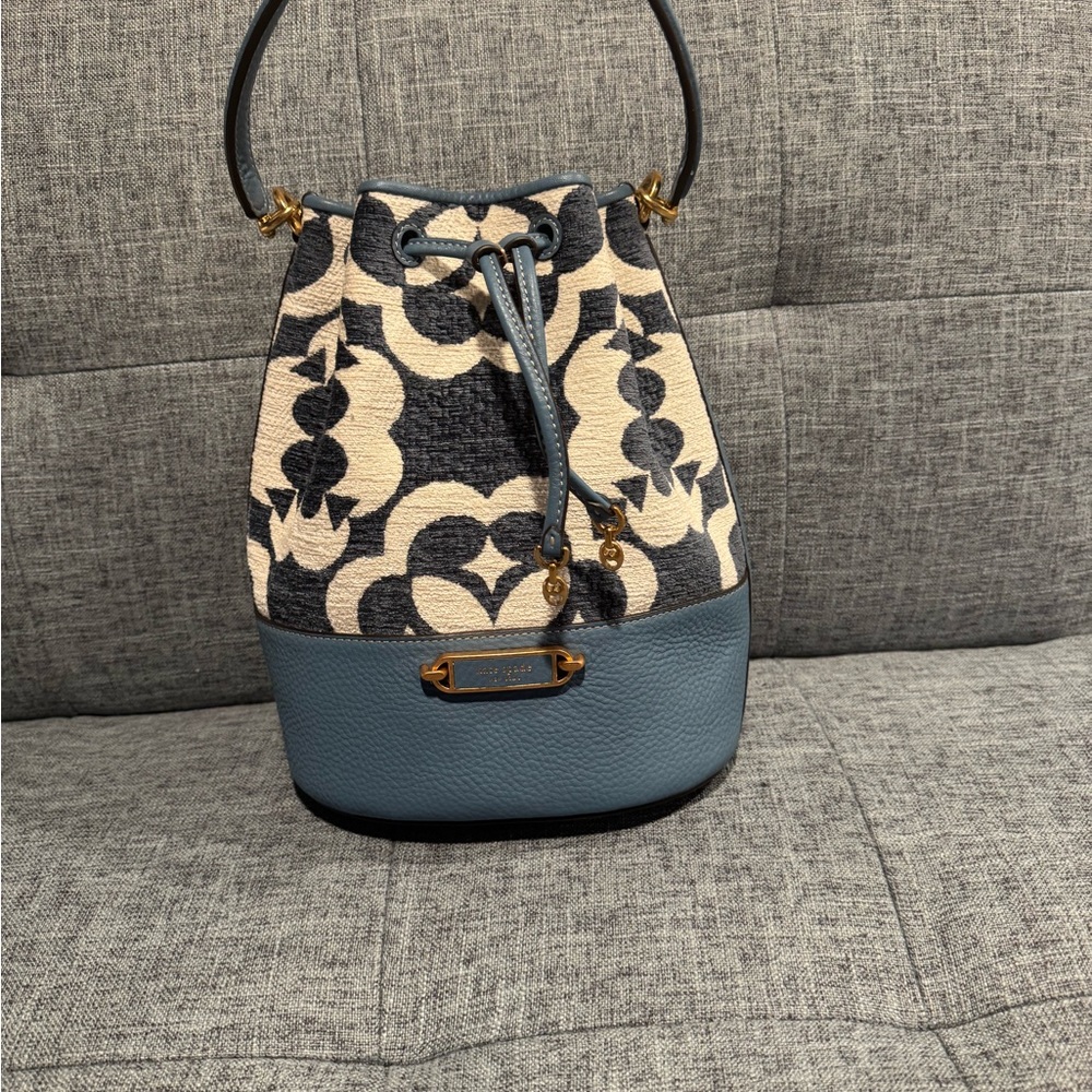 Kate Spade Cream and Black Patterned Shoulder Bag